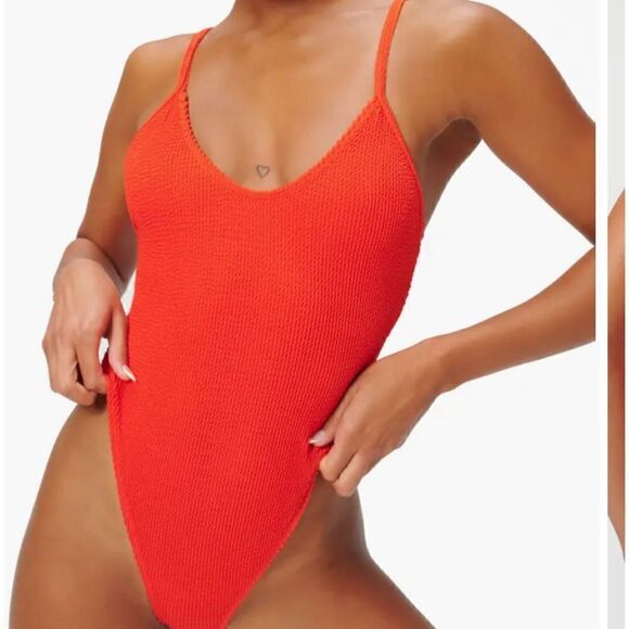 NWT Good American Always Fits One-Piece Swimsuit - Picture 1 of 8